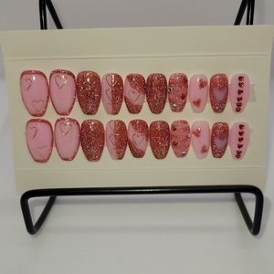 HAND PAINTED PRESS ON NAILS, SHORT COFFIN, 20 NAILS